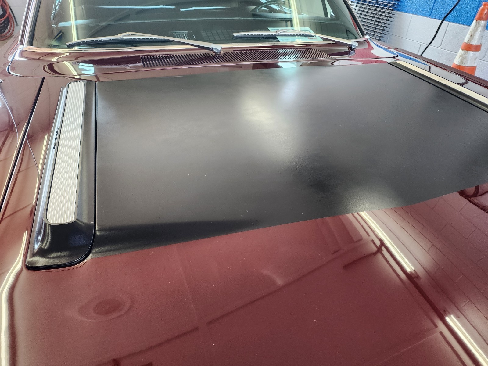 Plymouth-Road-Runner-1968-Sedan-2