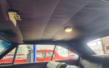 Plymouth-Road-Runner-1968-Sedan-22