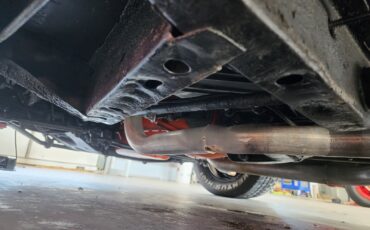 Plymouth-Road-Runner-1968-Sedan-24