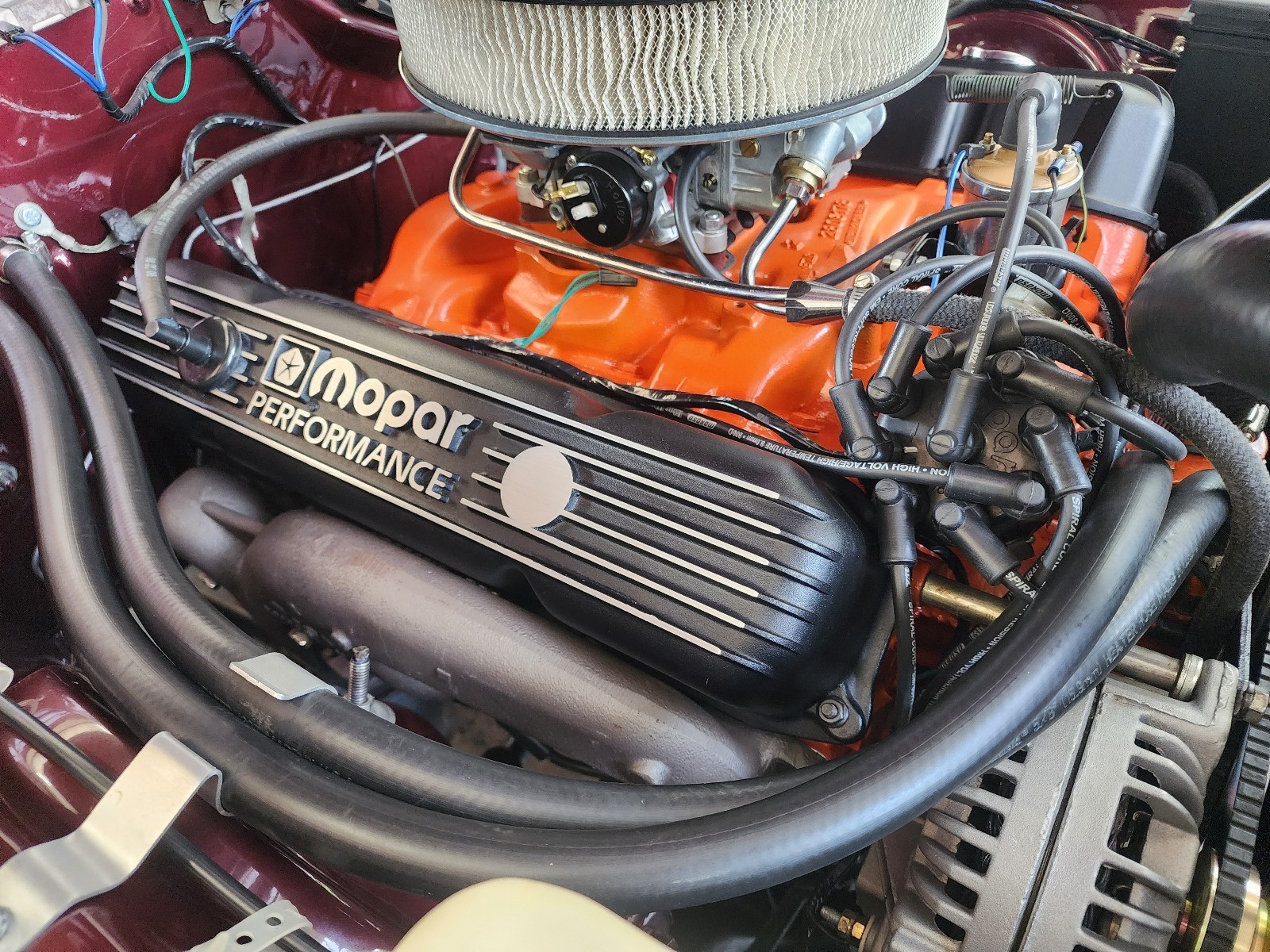 Plymouth-Road-Runner-1968-Sedan-27