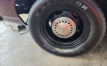 Plymouth-Road-Runner-1968-Sedan-4