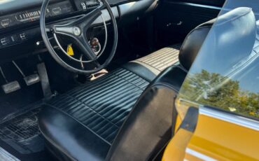 Plymouth-Road-Runner-1969-15