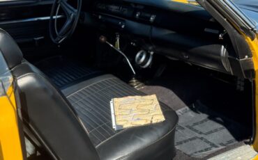 Plymouth-Road-Runner-1969-16