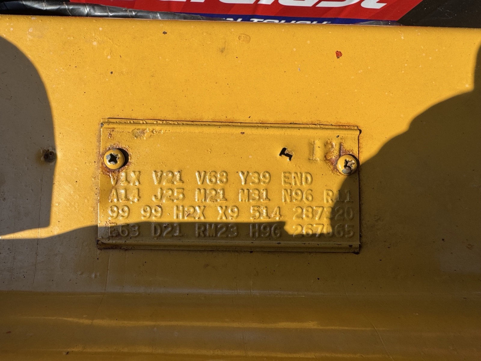 Plymouth-Road-Runner-1969-17