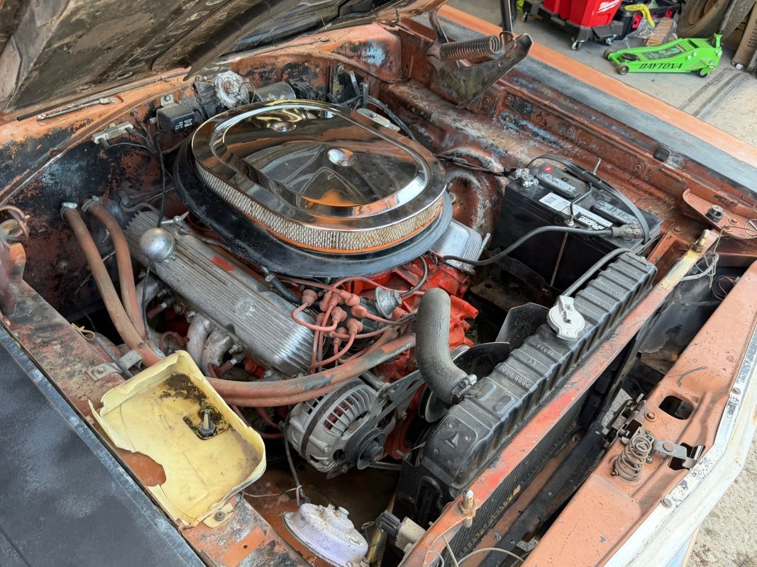 Plymouth-Road-Runner-1969-20