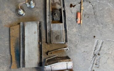 Plymouth-Road-Runner-1969-27