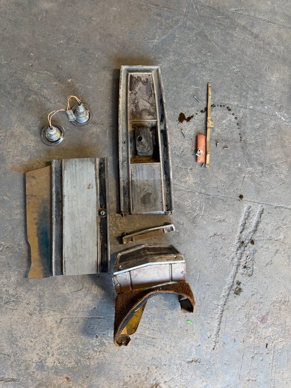 Plymouth-Road-Runner-1969-27