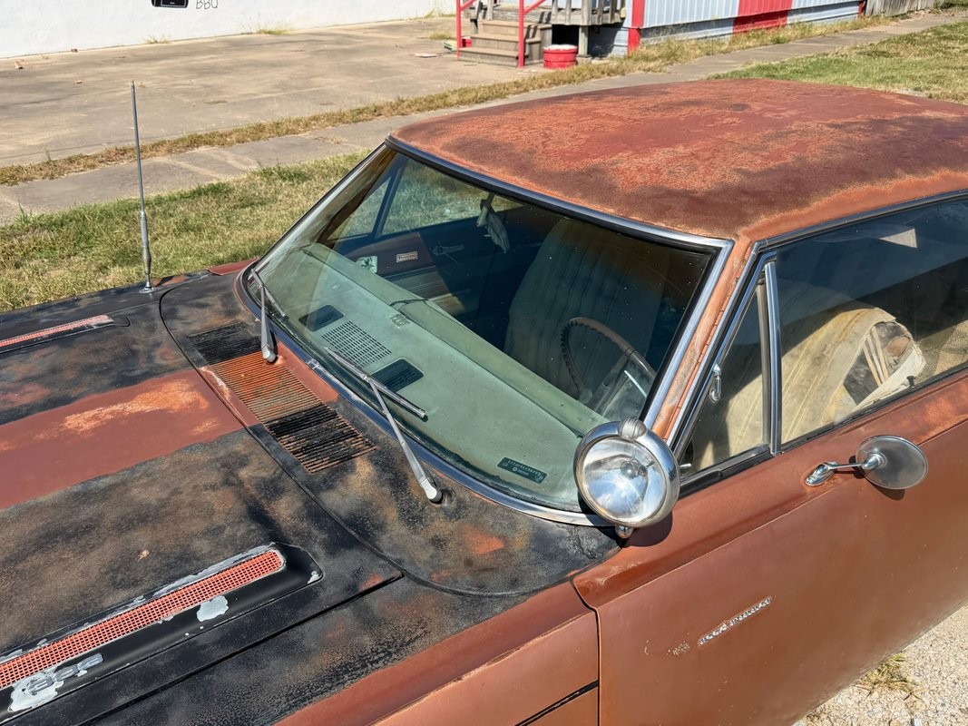 Plymouth-Road-Runner-1969-29