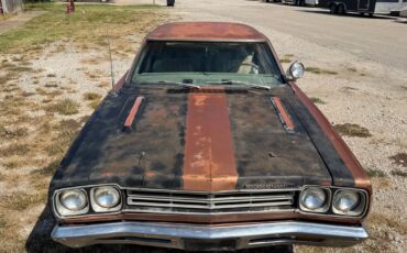 Plymouth-Road-Runner-1969-35