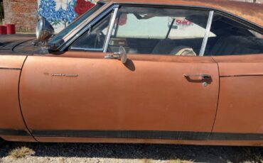 Plymouth-Road-Runner-1969-39