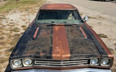 Plymouth-Road-Runner-1969-5