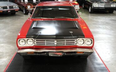 Plymouth-Road-Runner-1969-Coupe-17