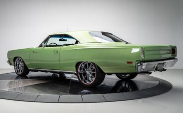 Plymouth-Road-Runner-1969-Coupe-19