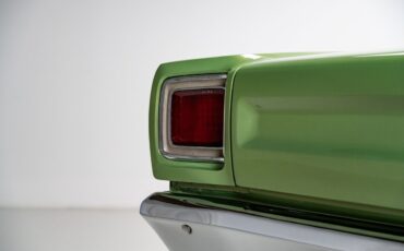 Plymouth-Road-Runner-1969-Coupe-21