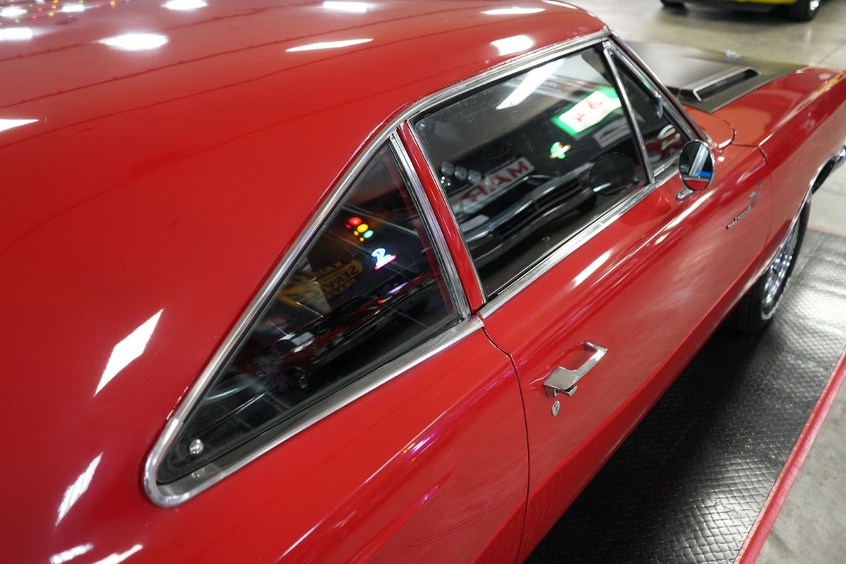 Plymouth-Road-Runner-1969-Coupe-35