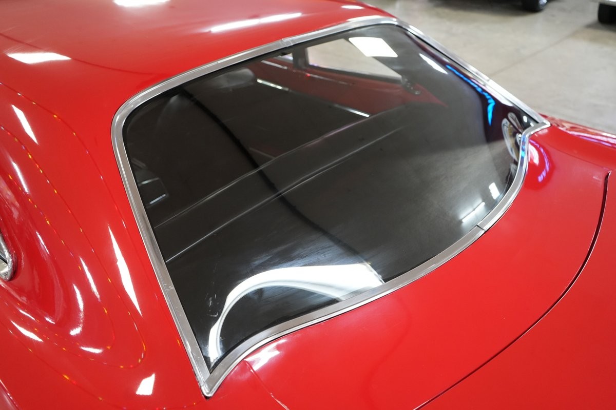 Plymouth-Road-Runner-1969-Coupe-38