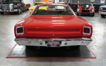 Plymouth-Road-Runner-1969-Coupe-4