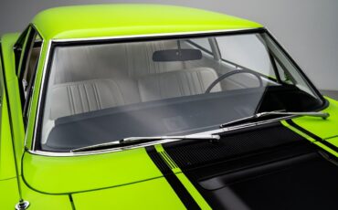 Plymouth-Road-Runner-1970-Coupe-10