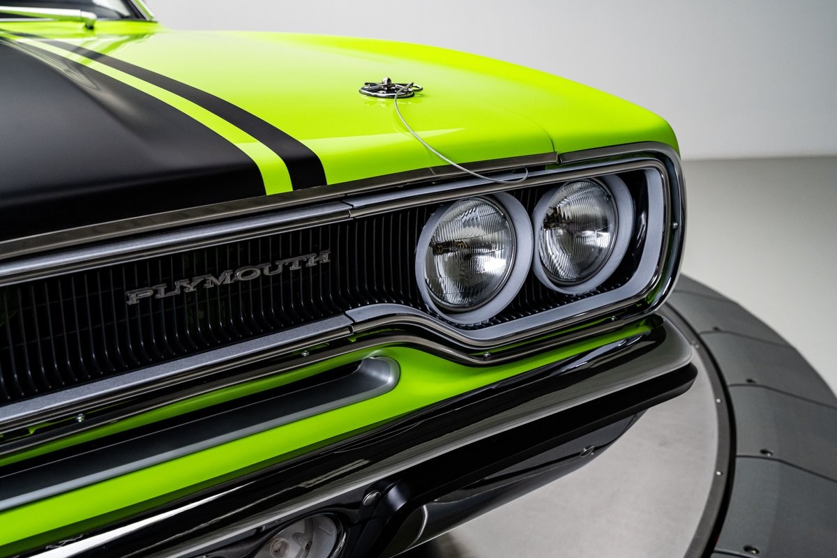 Plymouth-Road-Runner-1970-Coupe-12