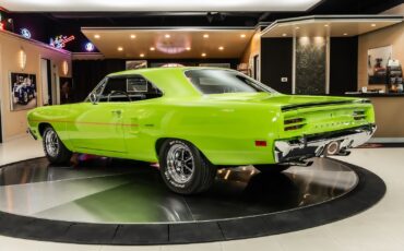 Plymouth-Road-Runner-1970-Coupe-16