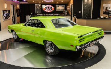 Plymouth-Road-Runner-1970-Coupe-17