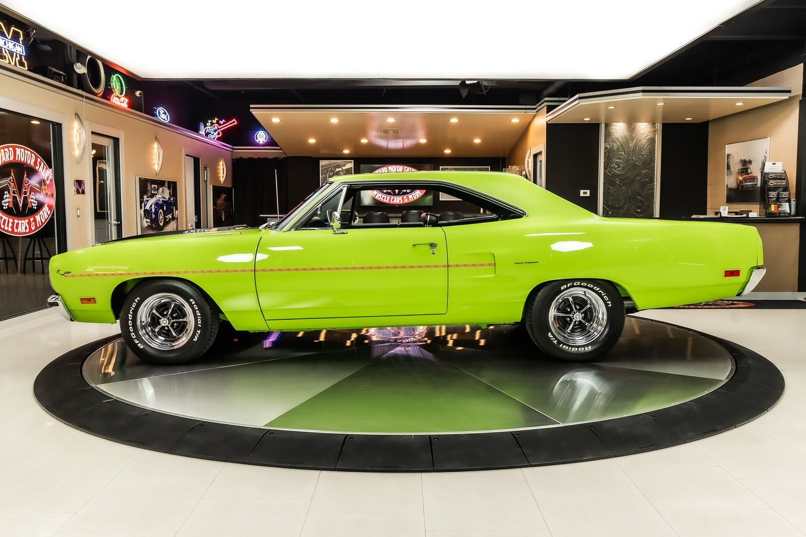 Plymouth-Road-Runner-1970-Coupe-18