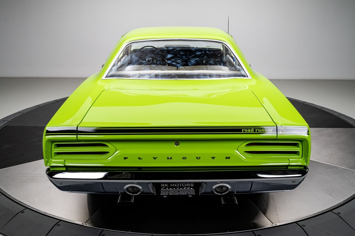 Plymouth-Road-Runner-1970-Coupe-19