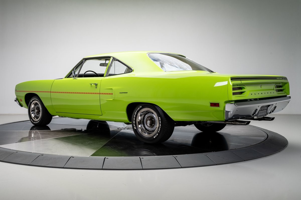 Plymouth-Road-Runner-1970-Coupe-20