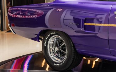 Plymouth-Road-Runner-1970-Coupe-23