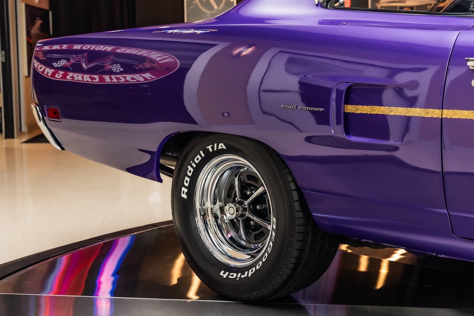 Plymouth-Road-Runner-1970-Coupe-23