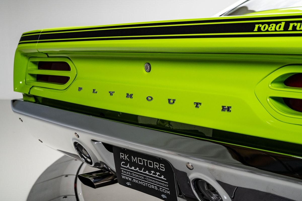 Plymouth-Road-Runner-1970-Coupe-23