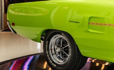 Plymouth-Road-Runner-1970-Coupe-23