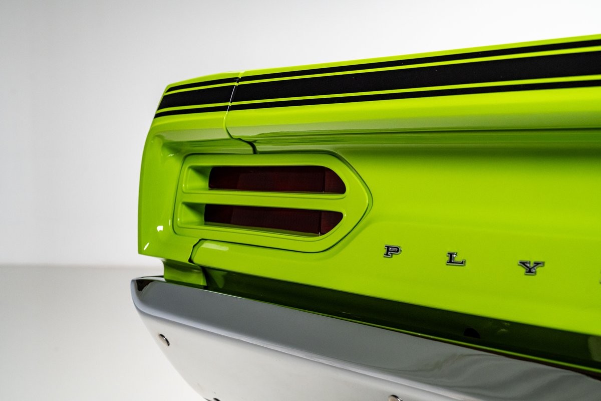 Plymouth-Road-Runner-1970-Coupe-24