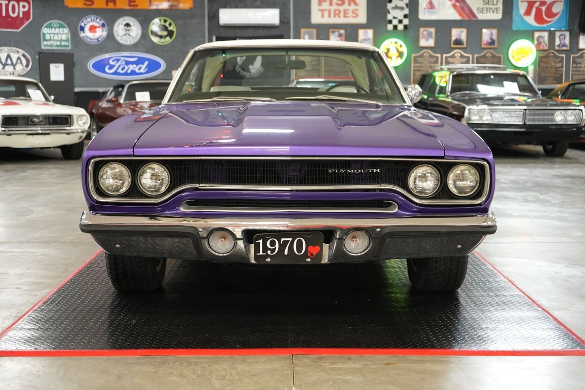 Plymouth-Road-Runner-1970-Coupe-25