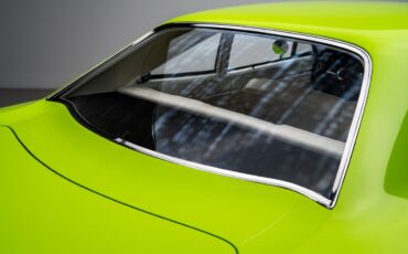 Plymouth-Road-Runner-1970-Coupe-25