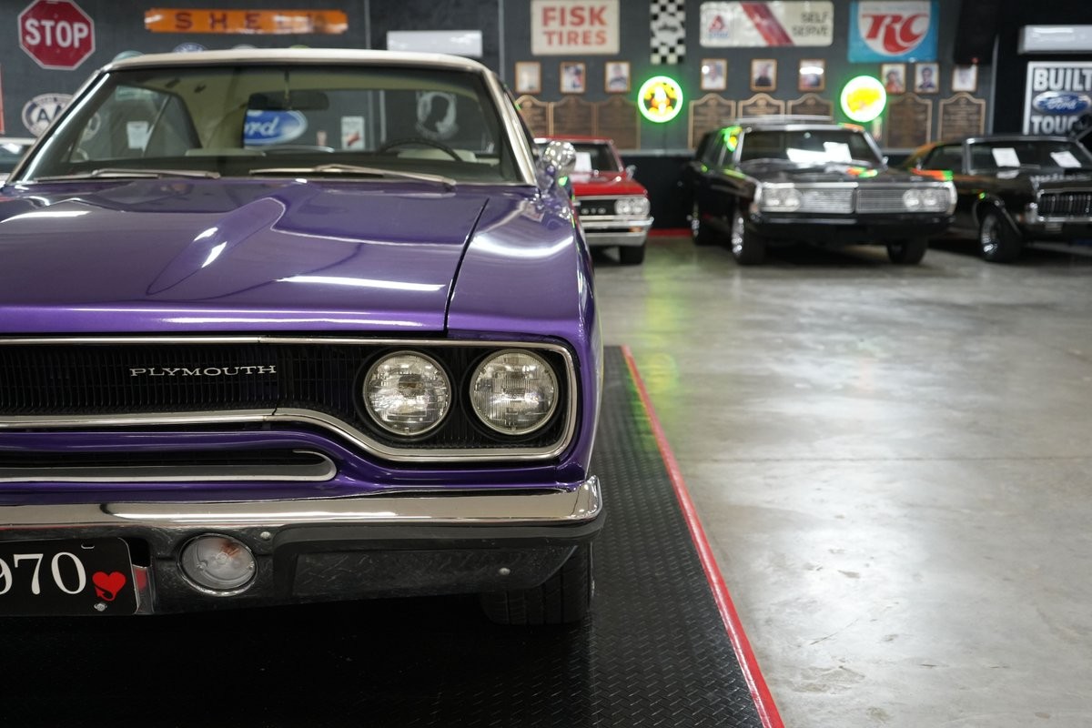 Plymouth-Road-Runner-1970-Coupe-27