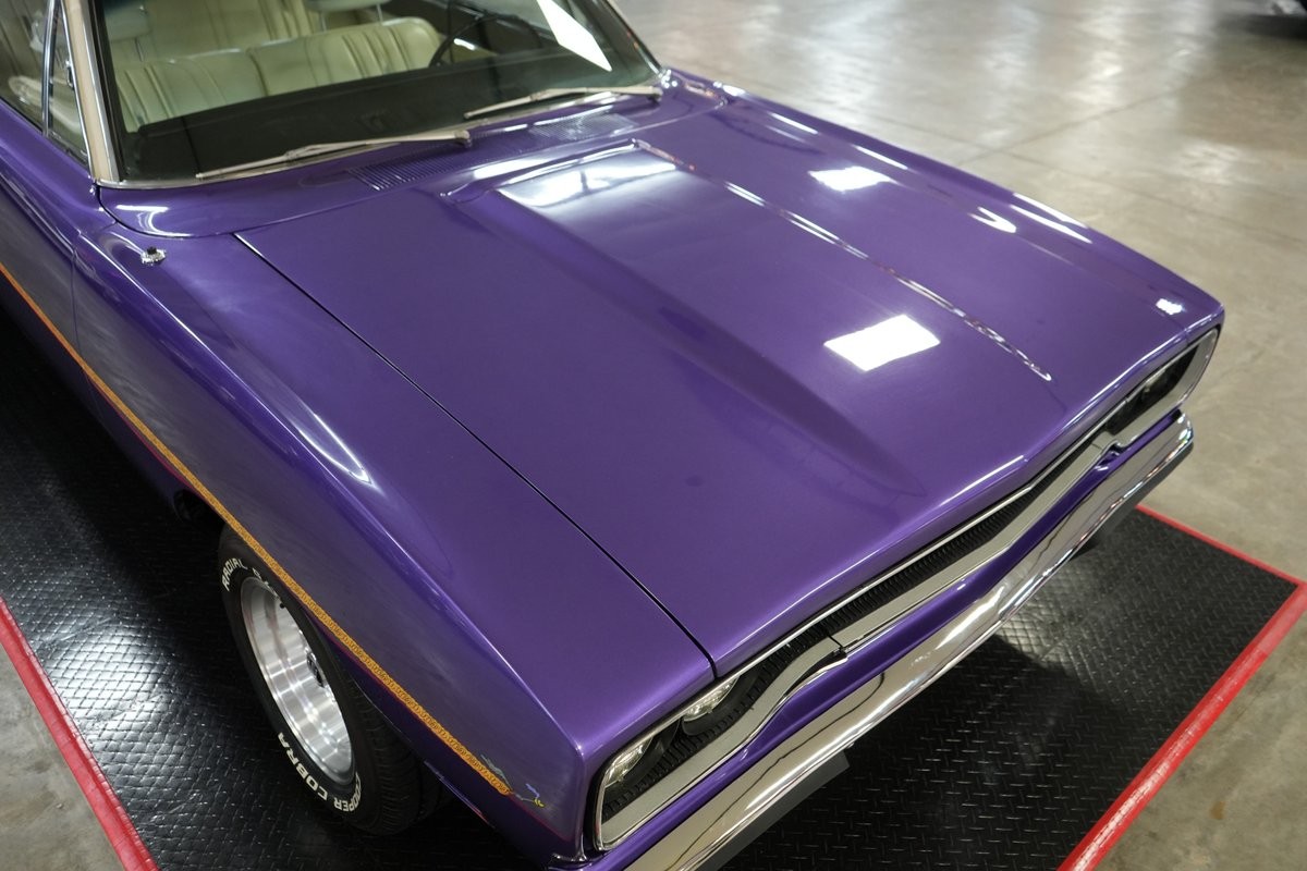 Plymouth-Road-Runner-1970-Coupe-30