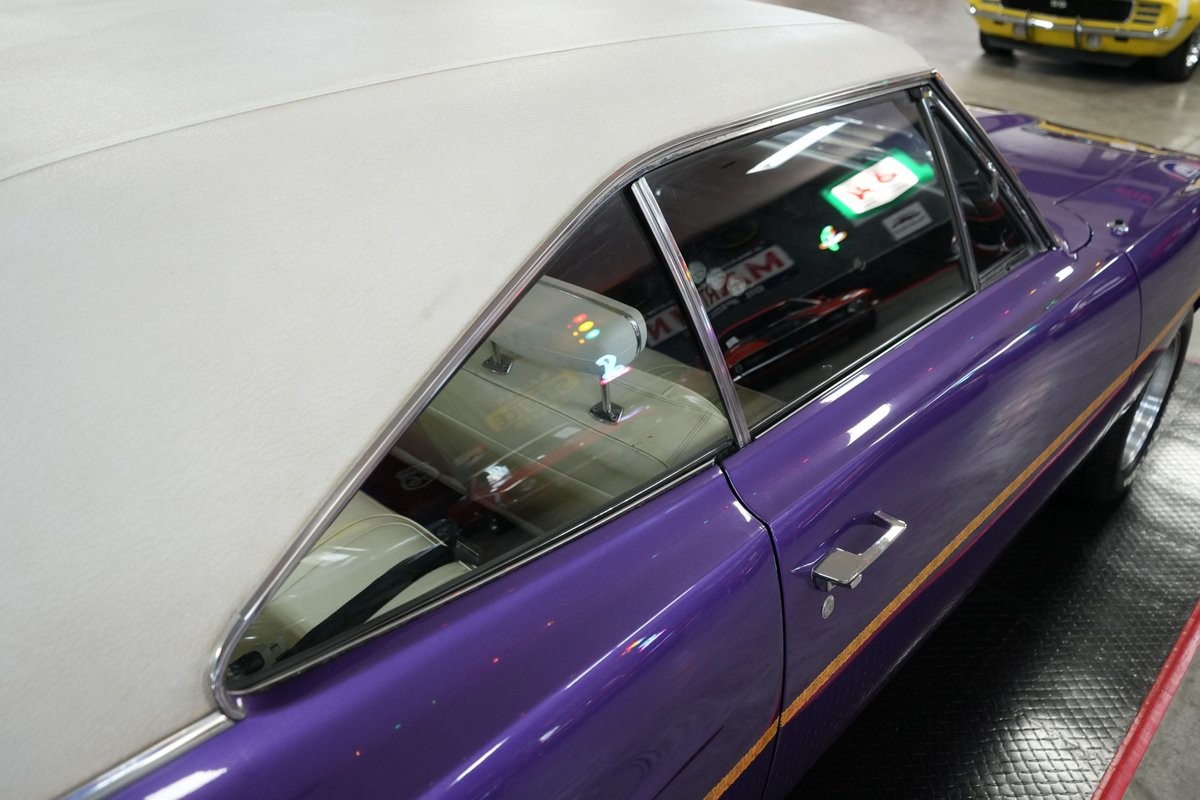 Plymouth-Road-Runner-1970-Coupe-35