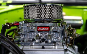 Plymouth-Road-Runner-1970-Coupe-37