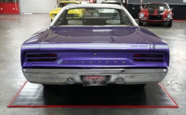 Plymouth-Road-Runner-1970-Coupe-4