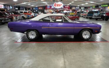 Plymouth-Road-Runner-1970-Coupe-6