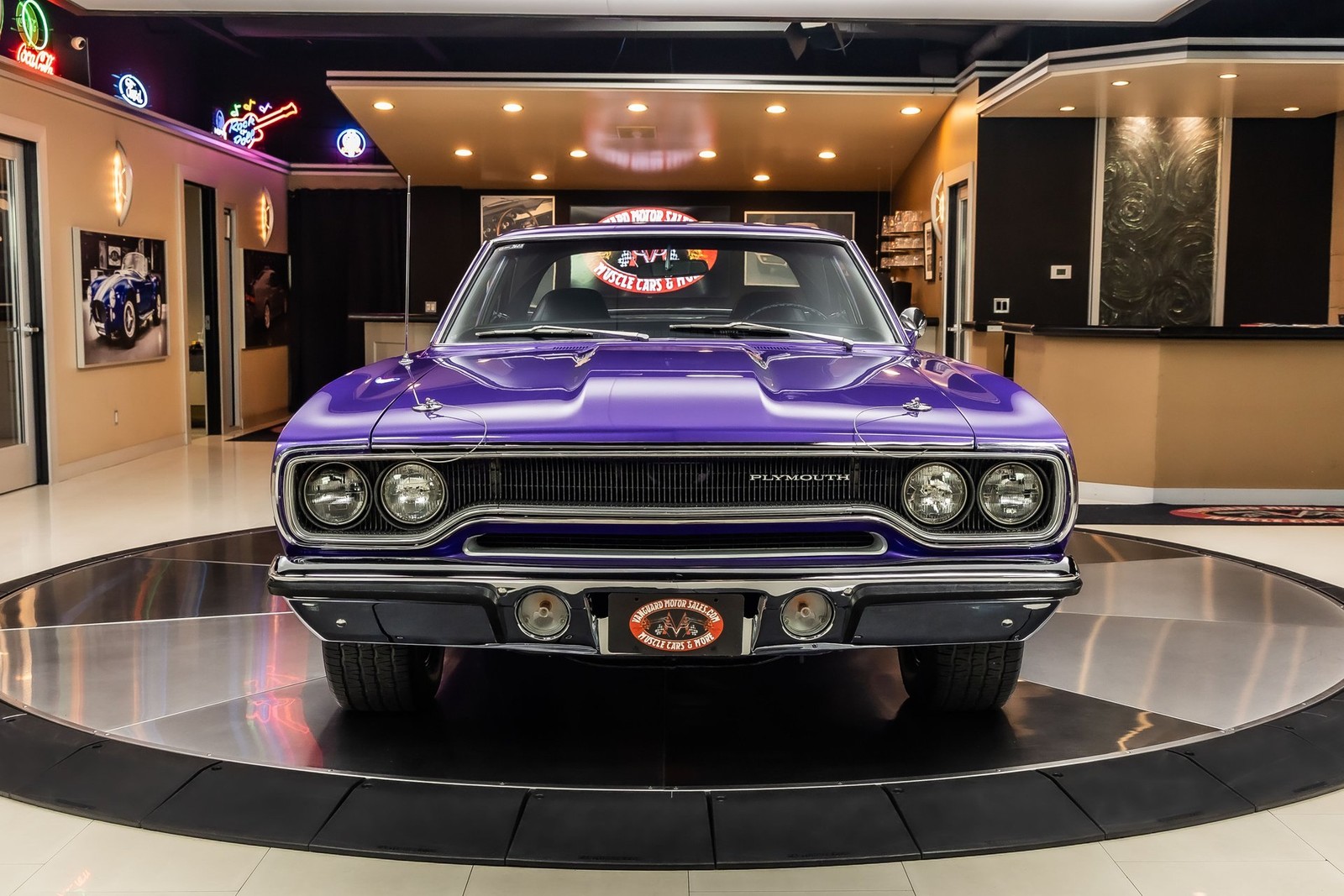 Plymouth-Road-Runner-1970-Coupe-7