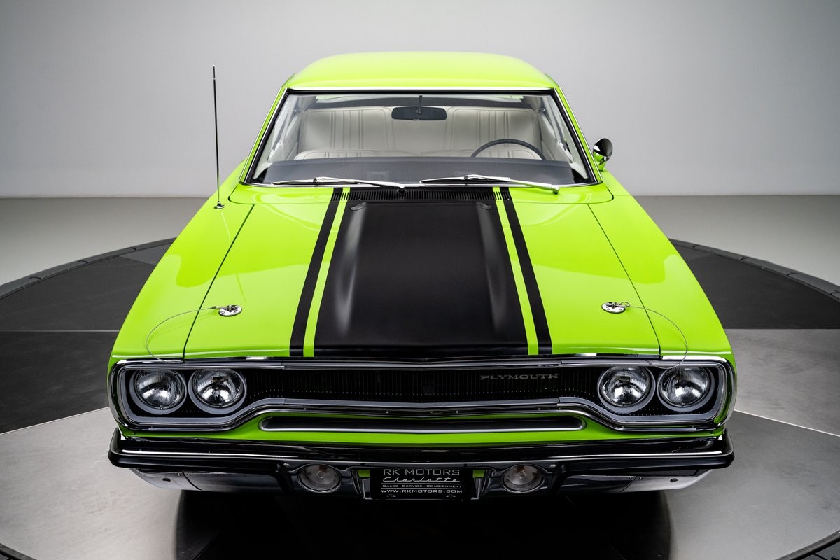 Plymouth-Road-Runner-1970-Coupe-7