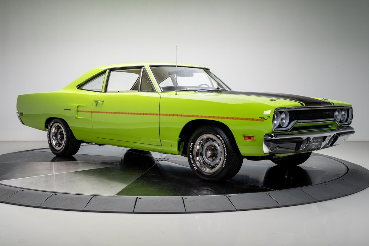 Plymouth-Road-Runner-1970-Coupe-8
