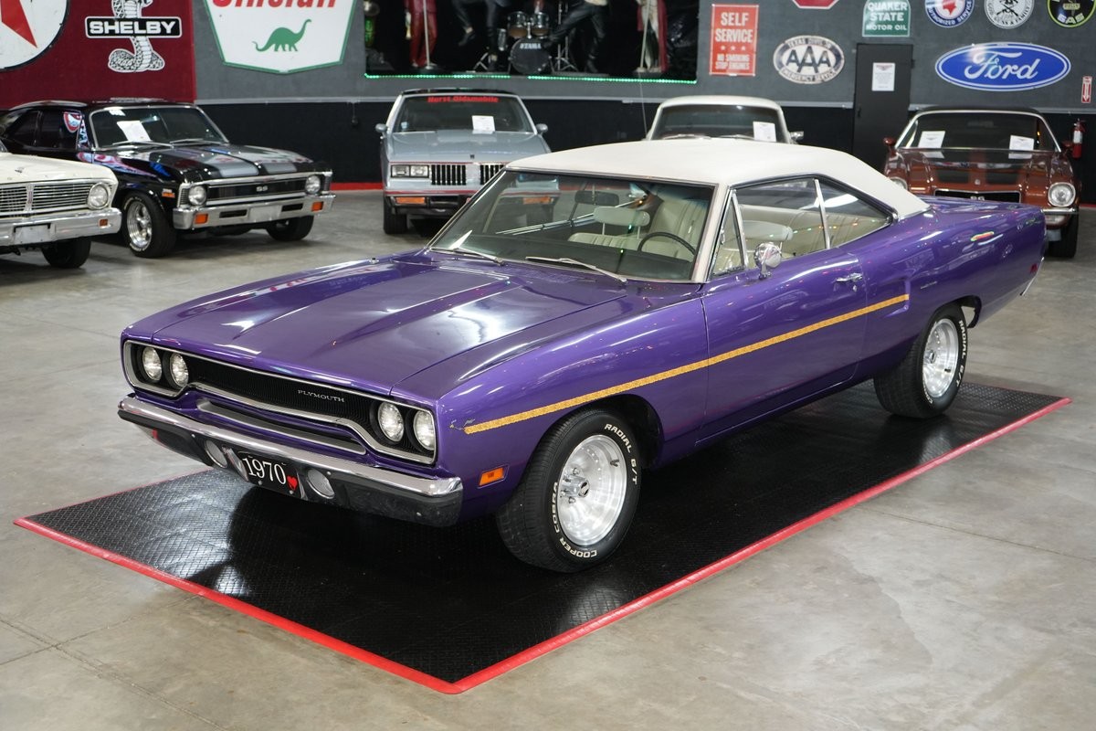 Plymouth-Road-Runner-1970-Coupe-9