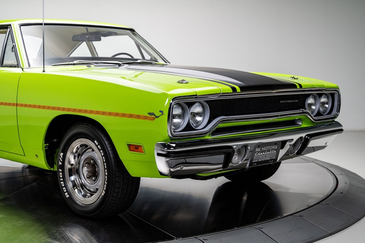 Plymouth-Road-Runner-1970-Coupe-9