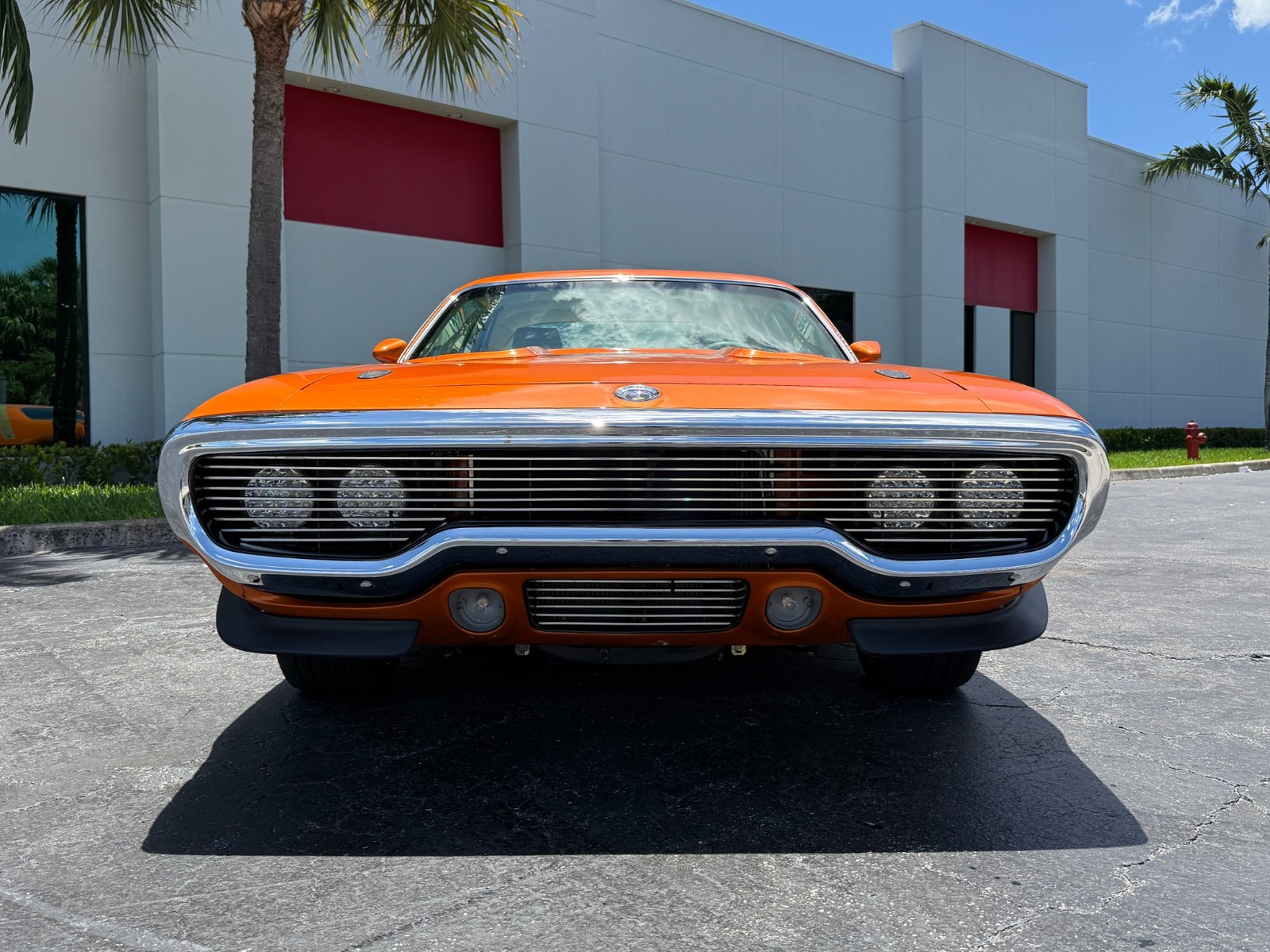 Plymouth-Road-Runner-1971-11