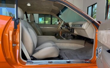 Plymouth-Road-Runner-1971-19