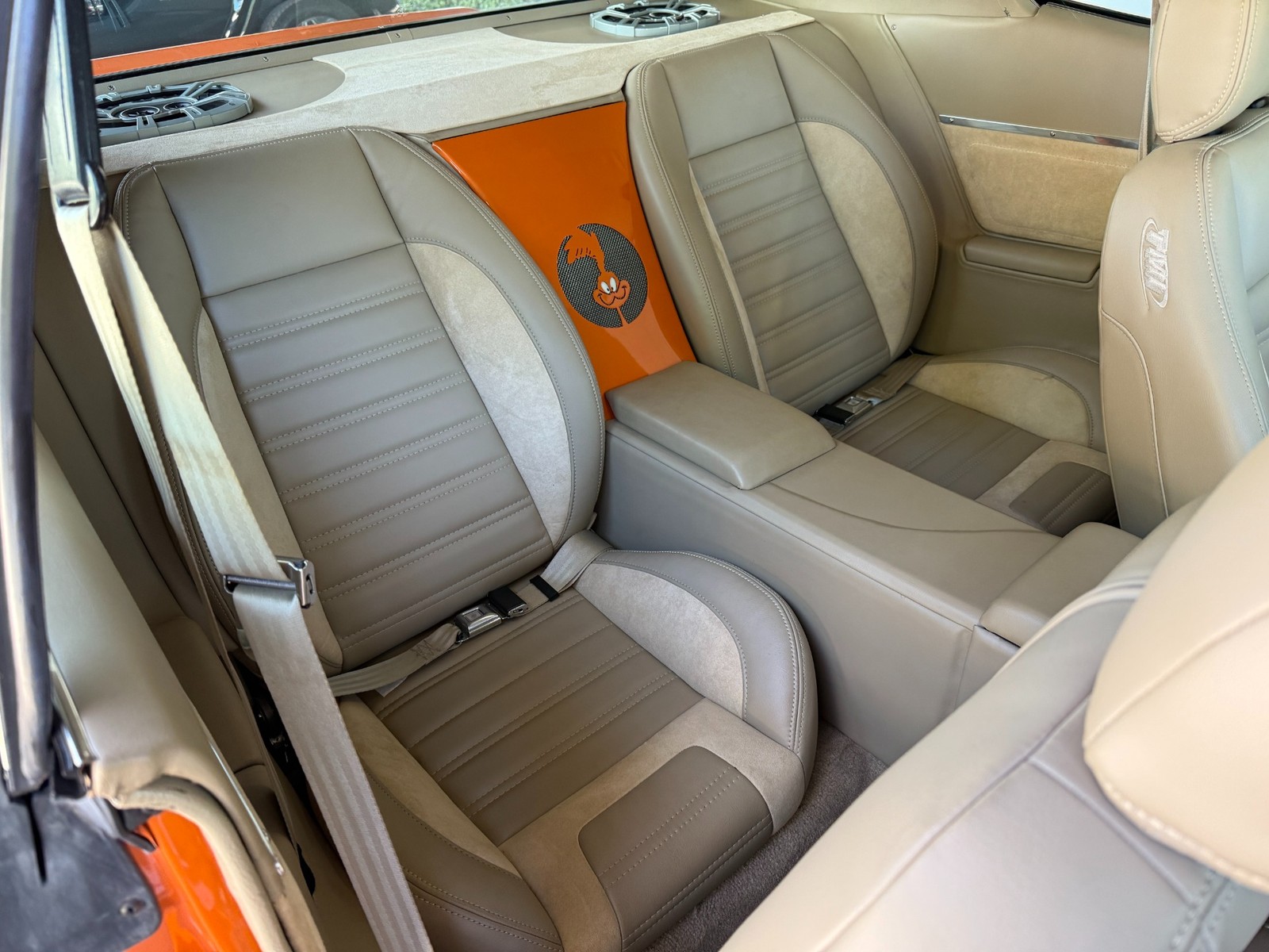 Plymouth-Road-Runner-1971-21