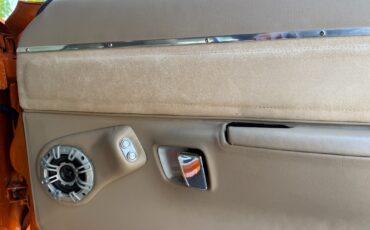 Plymouth-Road-Runner-1971-24